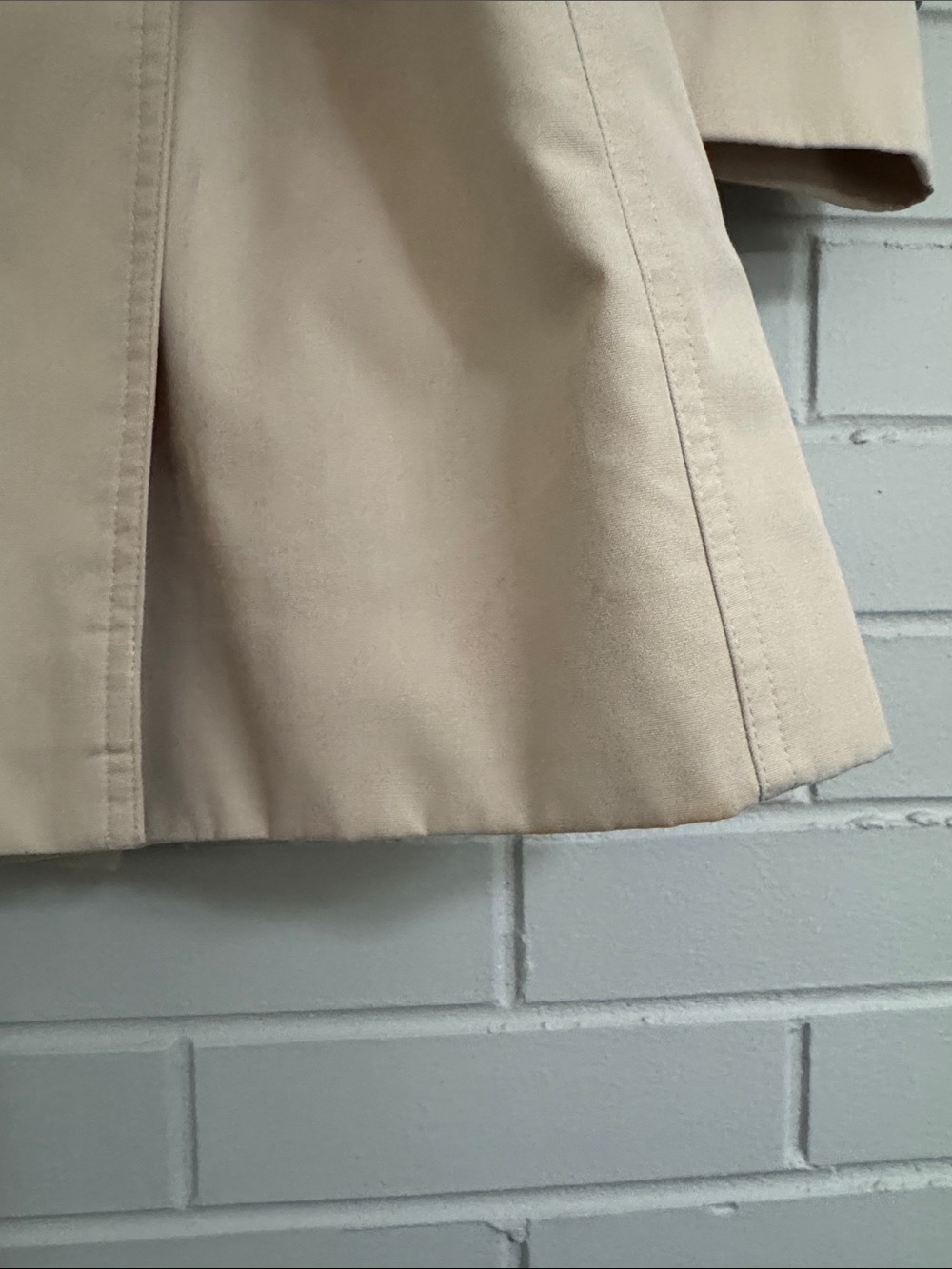Burberry Kensington Trench Coat - Picture 6 of 15